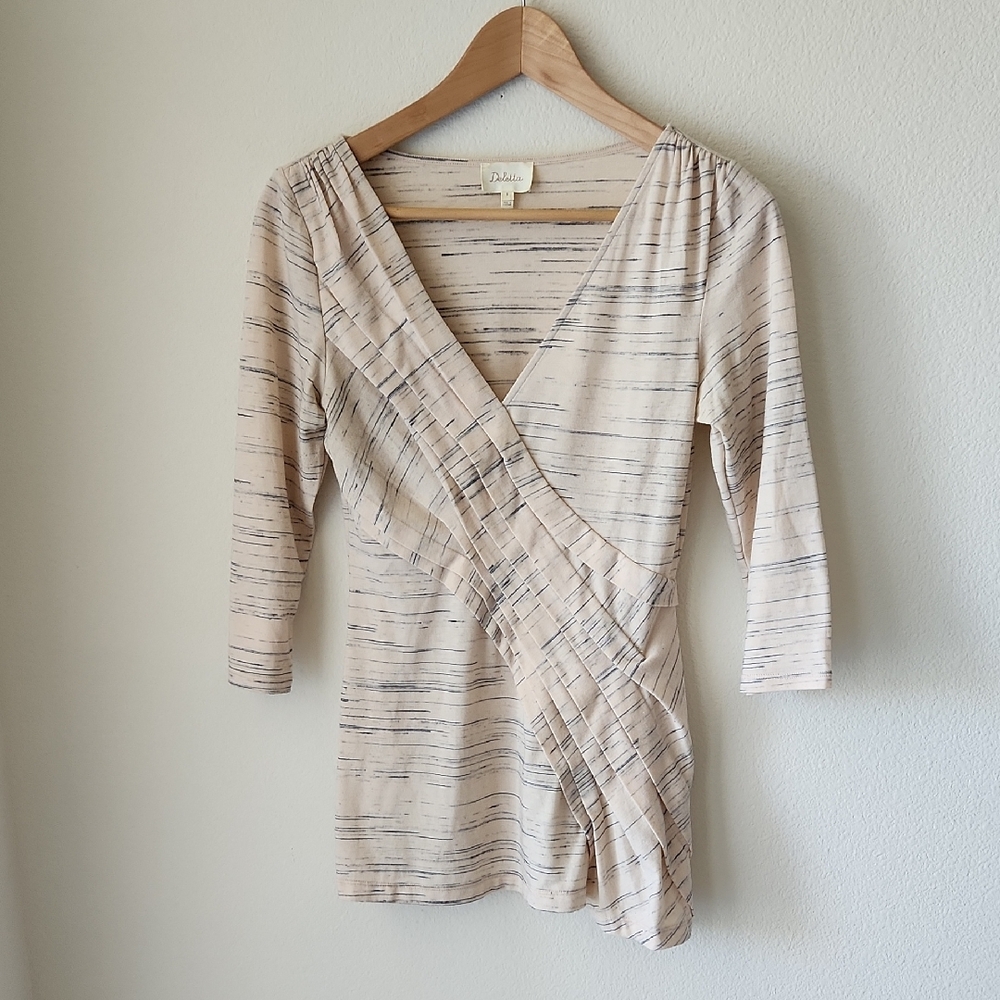 Anthropologie DELETTA Cream Heathered V-Neck Pleated Faux Wrap Top Sz S